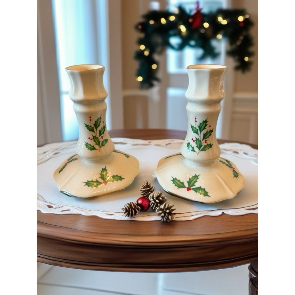 Lenox American by Design Candlesticks Pair‎ Christmas 4.5" Holly Berries Gold
